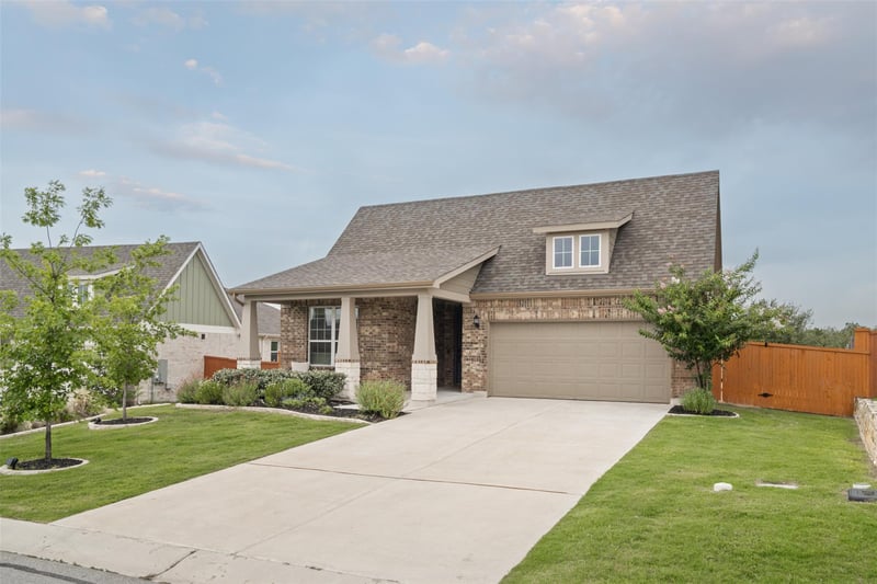 293 Barnhill Loop, Dripping Springs, TX 78620