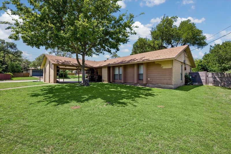 601 Meadowbrook DR, Georgetown, TX 78628