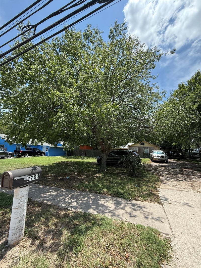 2703 Wheless LN, Austin, TX 78723
