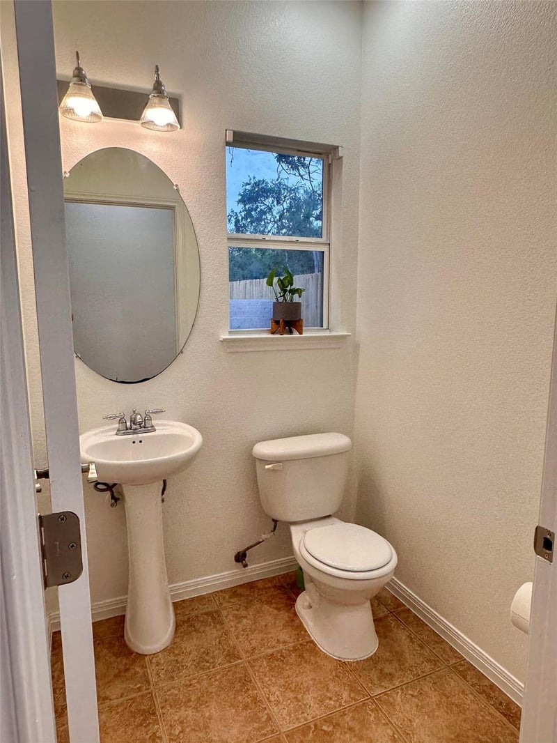 4713 Santa Anna St, Austin, TX 78721