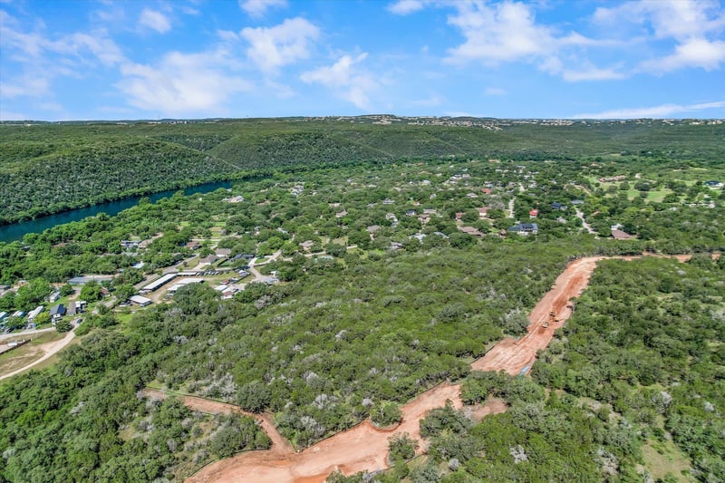 902 Quinlan Park RD, Austin, TX 78732