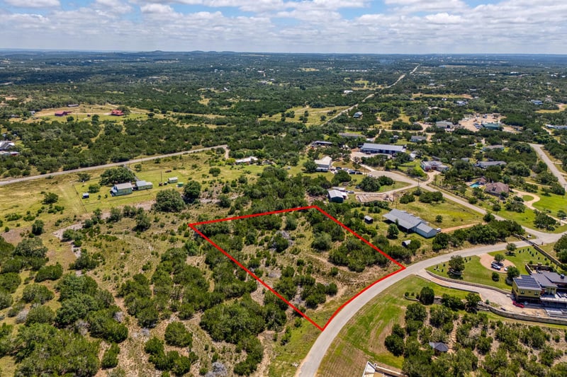 348 Vail River RD, Dripping Springs, TX 78620