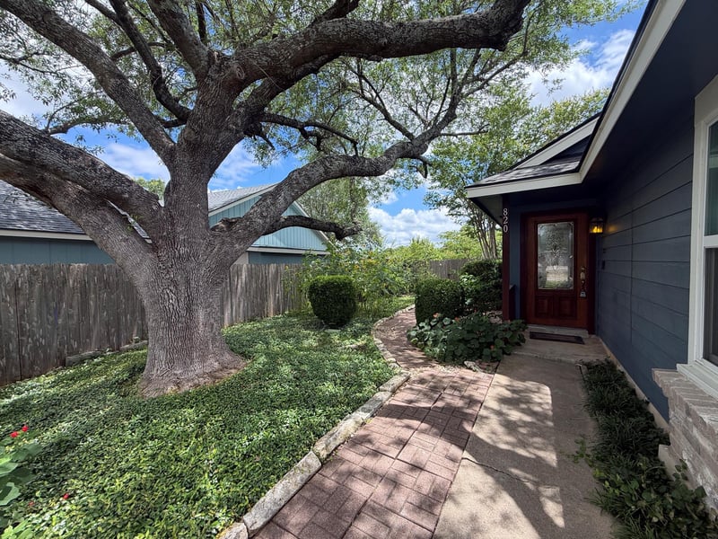 820 Russet Valley DR, Cedar Park, TX 78613