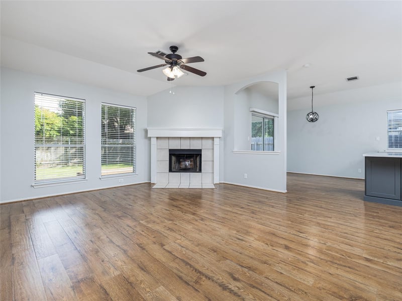 3064 Bent Tree Loop, Round Rock, TX 78681