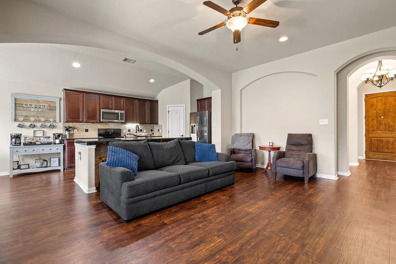 106 Legends Of Hutto TRL, Hutto, TX 78634