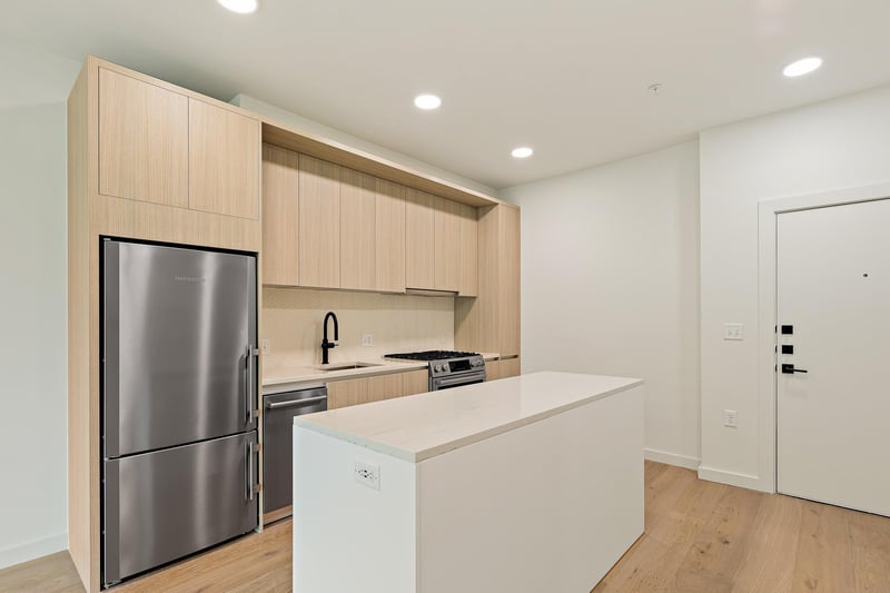2209 1st ST #223, Austin, TX 78704