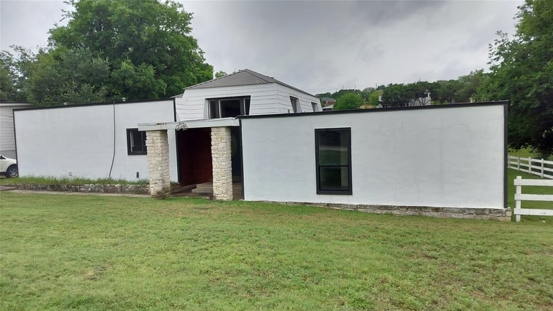 20707 Greenpark DR, Lago Vista, TX 78645