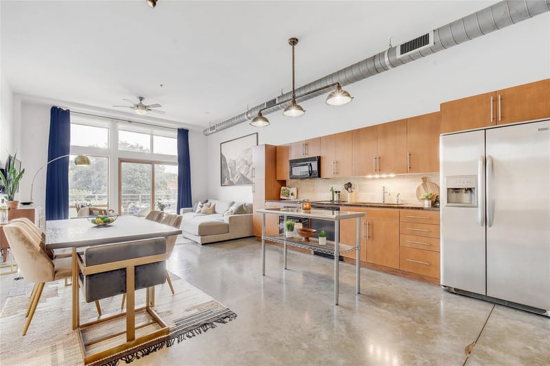 2124 E 6th ST E #205, Austin, TX 78702
