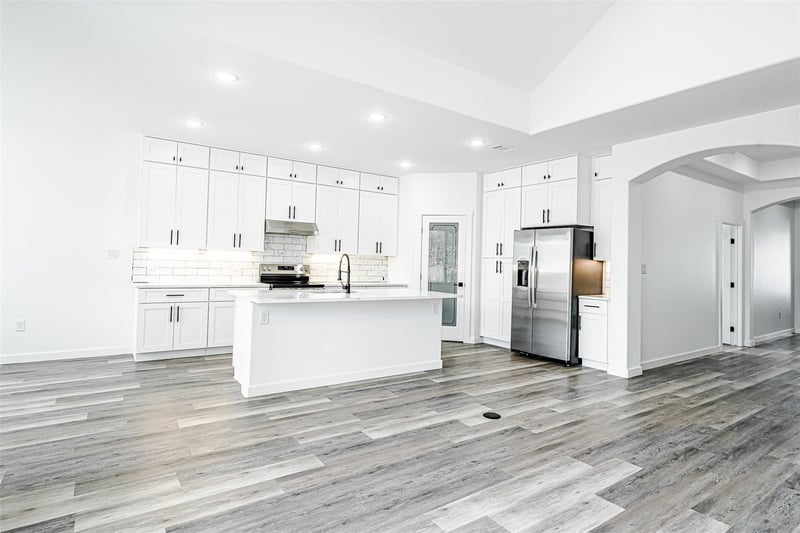 252 Amaranta LN, Dale, TX 78616