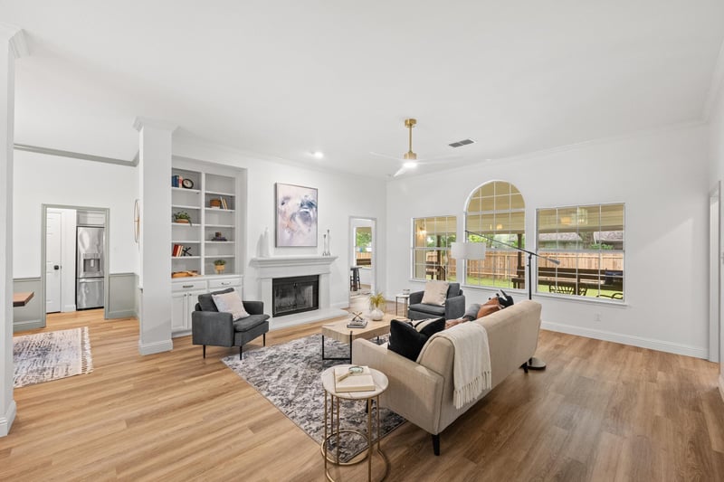 705 Split Oak DR, Pflugerville, TX 78660