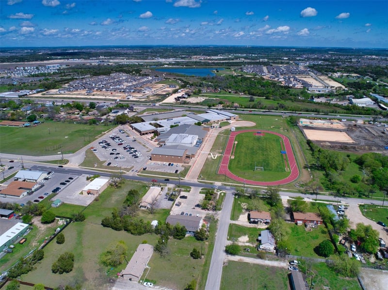 414 Lion DR, Leander, TX 78641