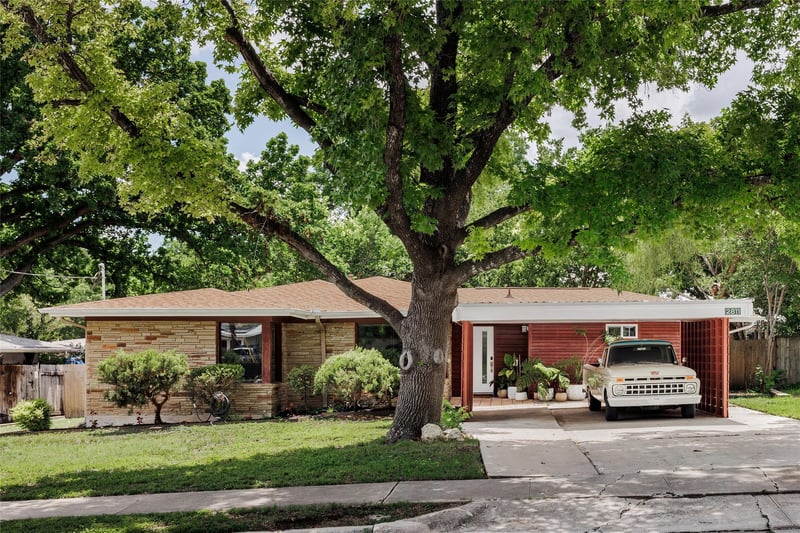2811 Fresco DR, Austin, TX 78731
