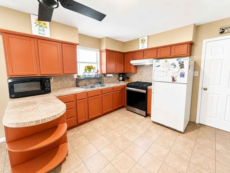 650 Vaughan ST, Bertram, TX 78605