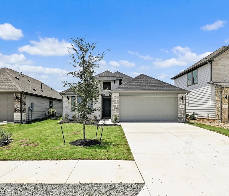 204 Melrose ST, Hutto, TX 78634