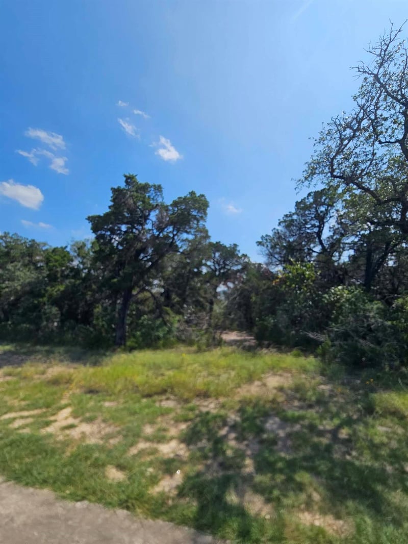 18901 Leisure LN, Jonestown, TX 78645