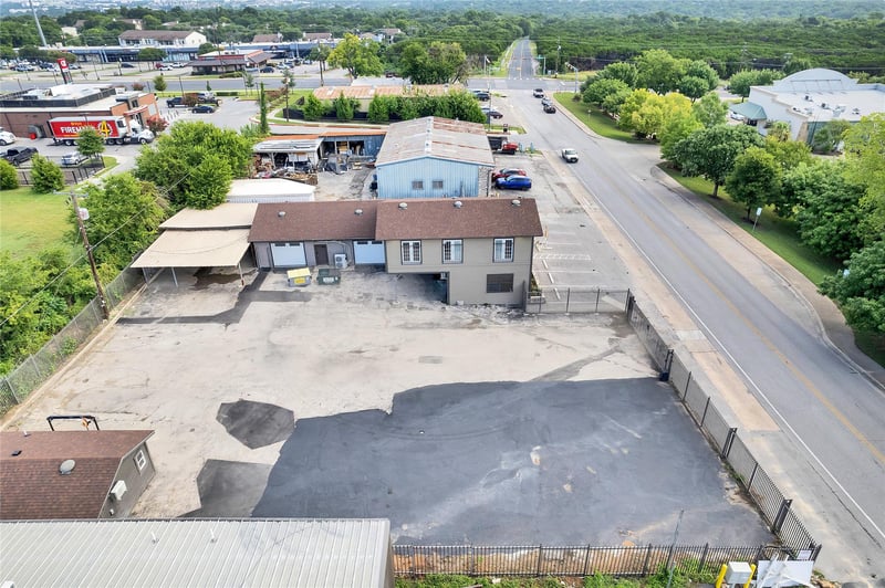 11204 Bluff Bend DR, Austin, TX 78753