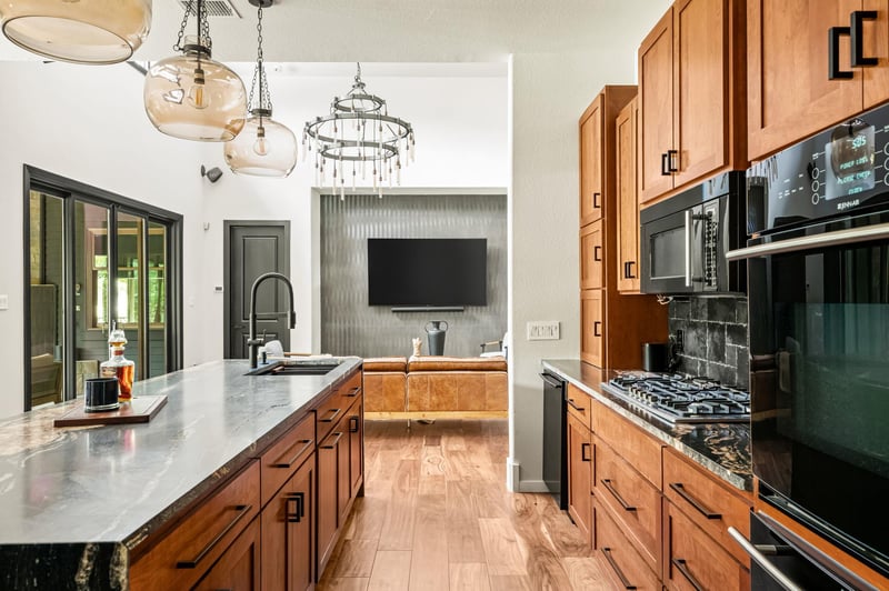 12417 River BND #8, Austin, TX 78732