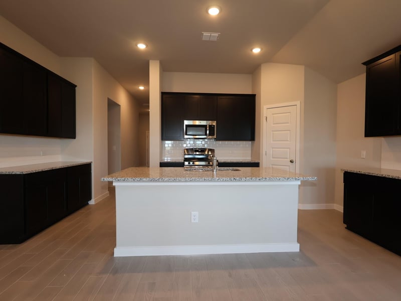 12312 Setting Peak LN, Buda, TX 78610