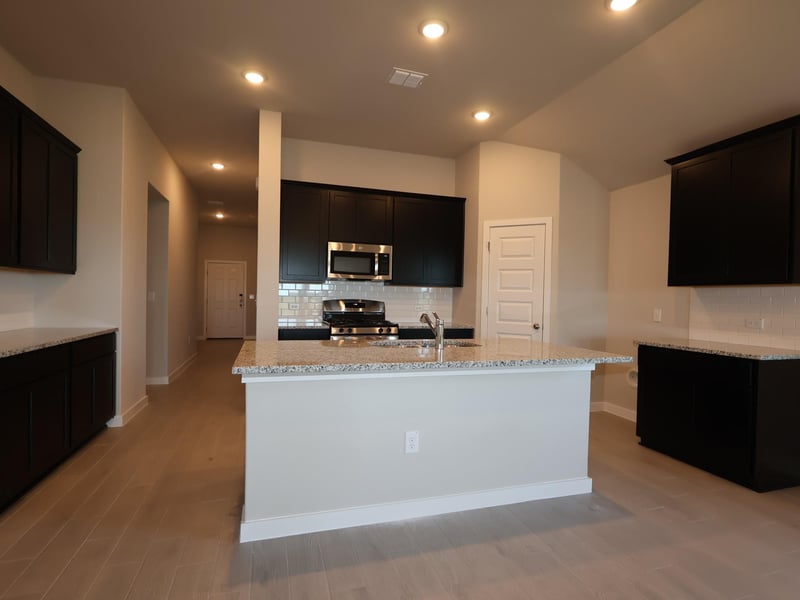 12312 Setting Peak LN, Buda, TX 78610
