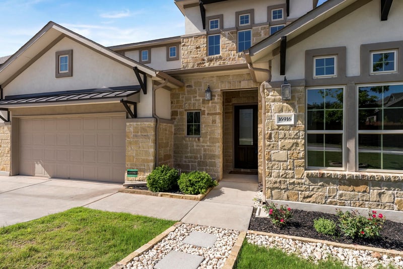 16916 Sanglier DR, Austin, TX 78738