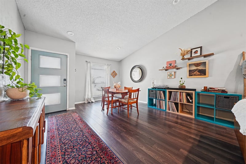 9007 W Pointer LN, Austin, TX 78758