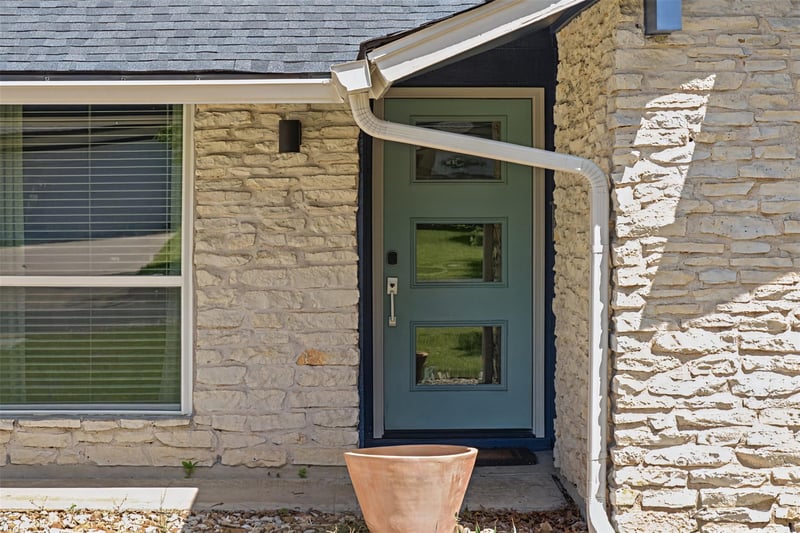 9007 W Pointer LN, Austin, TX 78758
