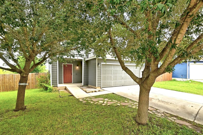 6000 Toye DR, Del Valle, TX 78617