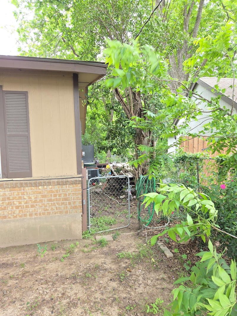 714 S C M Allen PKWY, San Marcos, TX 78666
