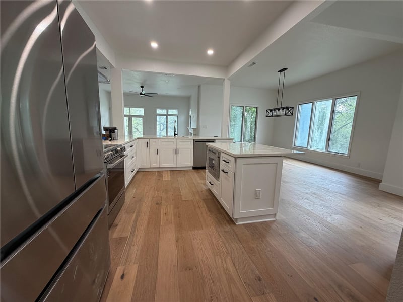 4231 Westlake DR #C3, Austin, TX 78746