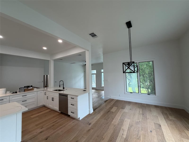 4231 Westlake DR #C3, Austin, TX 78746