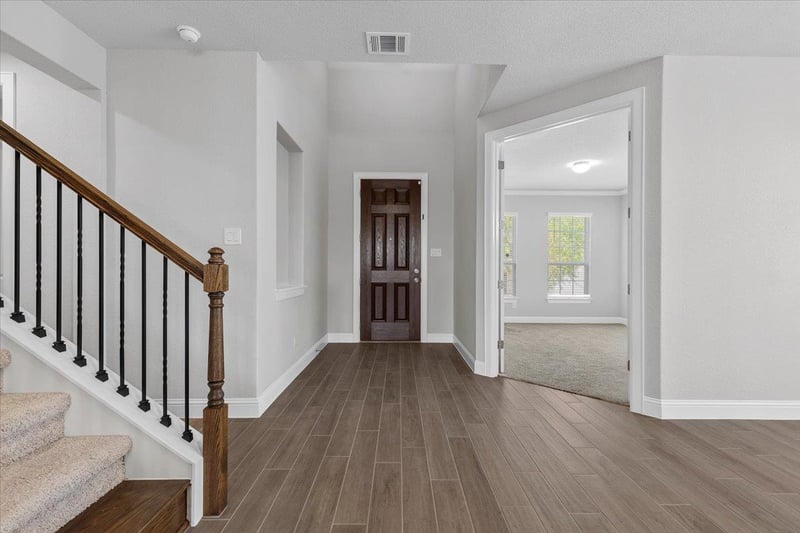 109 Rocky River RD, Georgetown, TX 78628