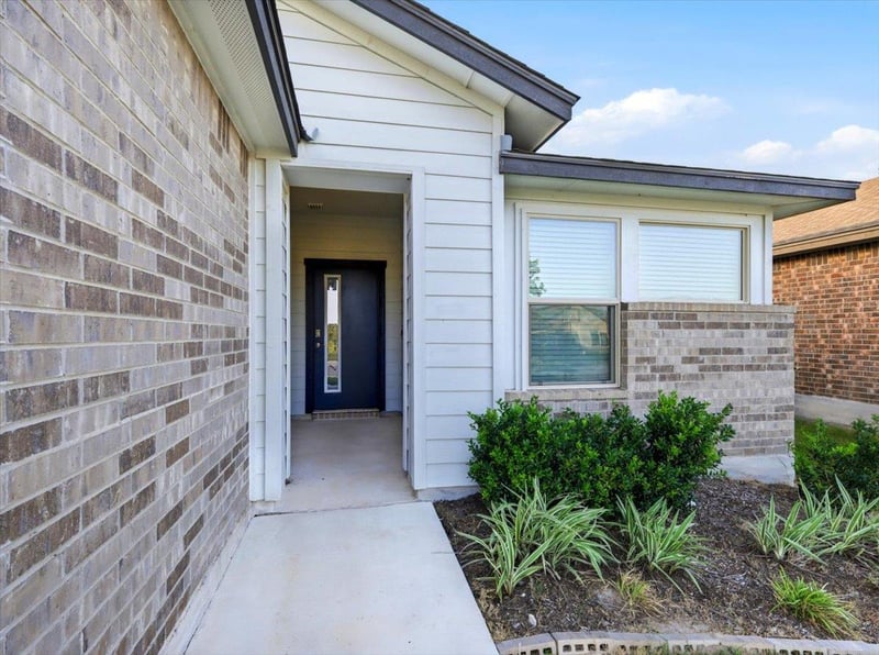 1145 Tipton ST, Georgetown, TX 78633