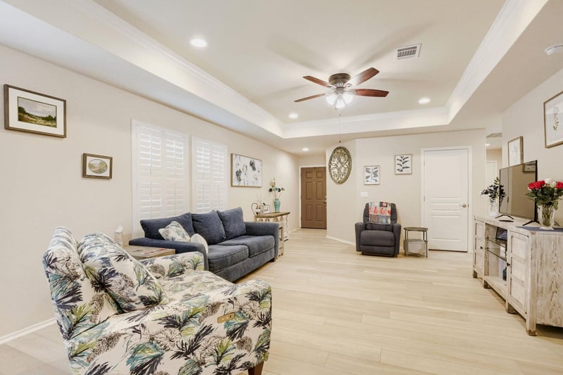 106 Paint Creek LN, Georgetown, TX 78633