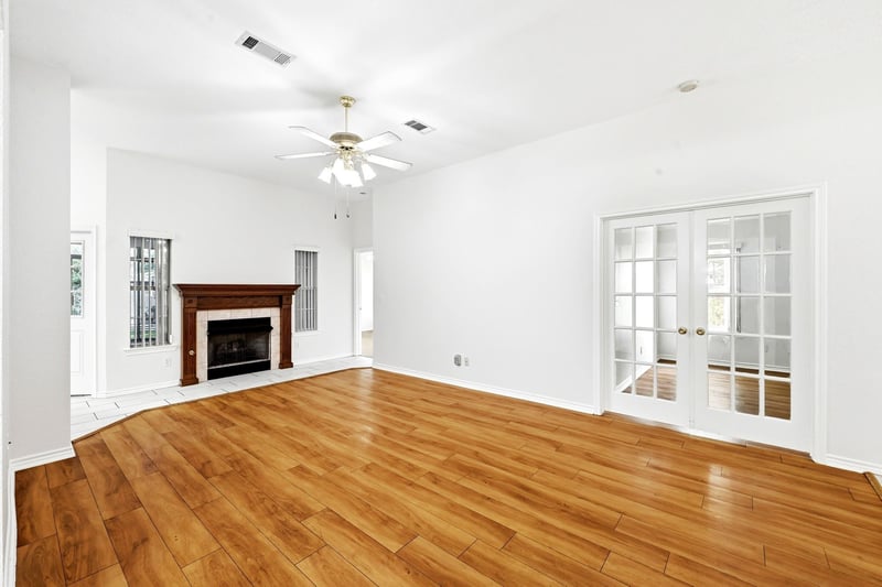 100 Village DR, Georgetown, TX 78628