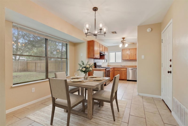 2203 Frontier TRL, Round Rock, TX 78681