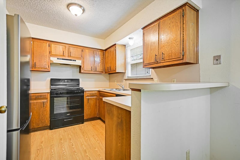7306 Loganberry DR, Austin, TX 78745