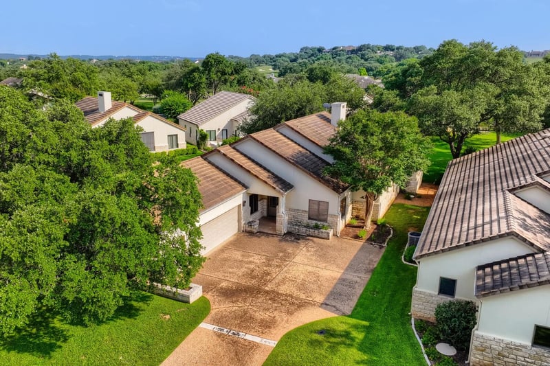 2422 Founders CIR, Spicewood, TX 78669