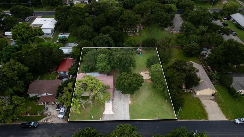 1206 Sherrard ST, Burnet, TX 78611