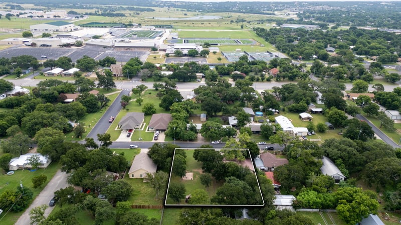 1206 Sherrard ST, Burnet, TX 78611
