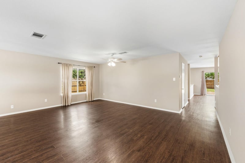 1713 Candlelight DR, Leander, TX 78641