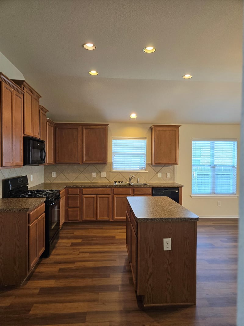 1113 Alexandria Way, Round Rock, TX 78665