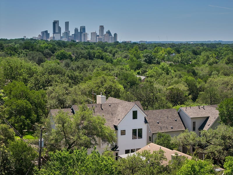 1900 Matthews DR, Austin, TX 78703