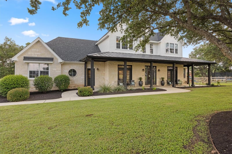 140 Vincas Shadow CT, Driftwood, TX 78619