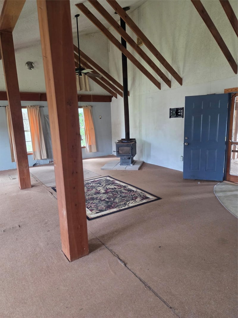 3165 Cr 302 , Rockdale, TX 76567