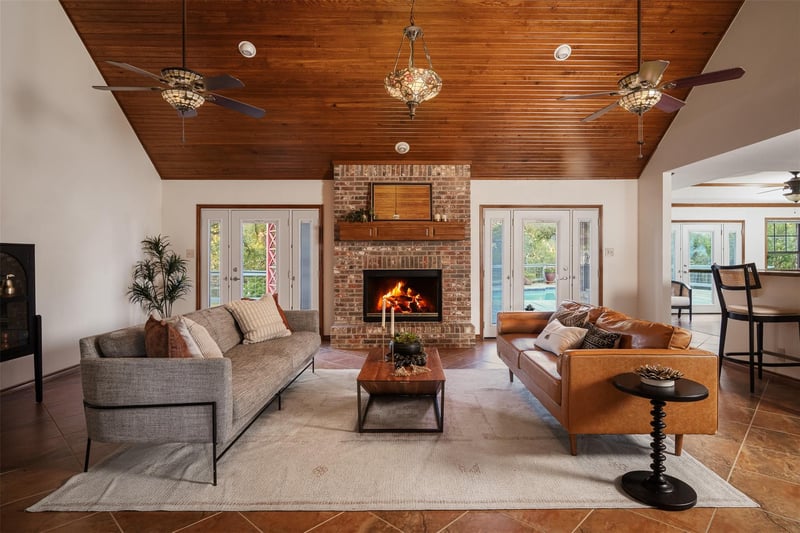 509 Roy Creek LN, Dripping Springs, TX 78620