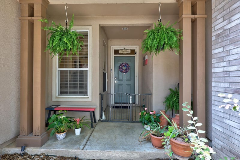 120 Nolan DR, Georgetown, TX 78633