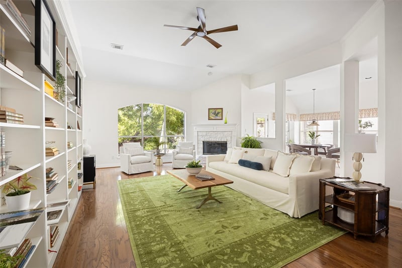 7220 Fabion DR, Austin, TX 78759