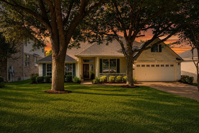 7220 Fabion DR, Austin, TX 78759