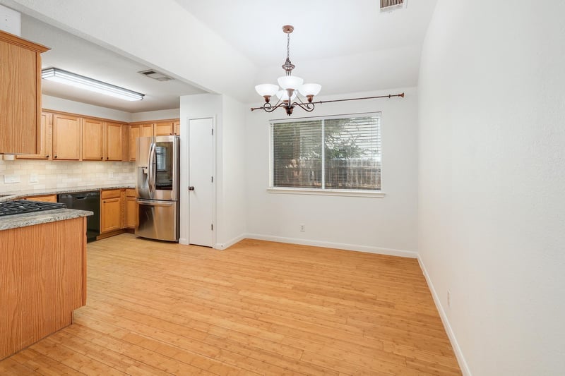 1304 Mountain Springs LN, Leander, TX 78641