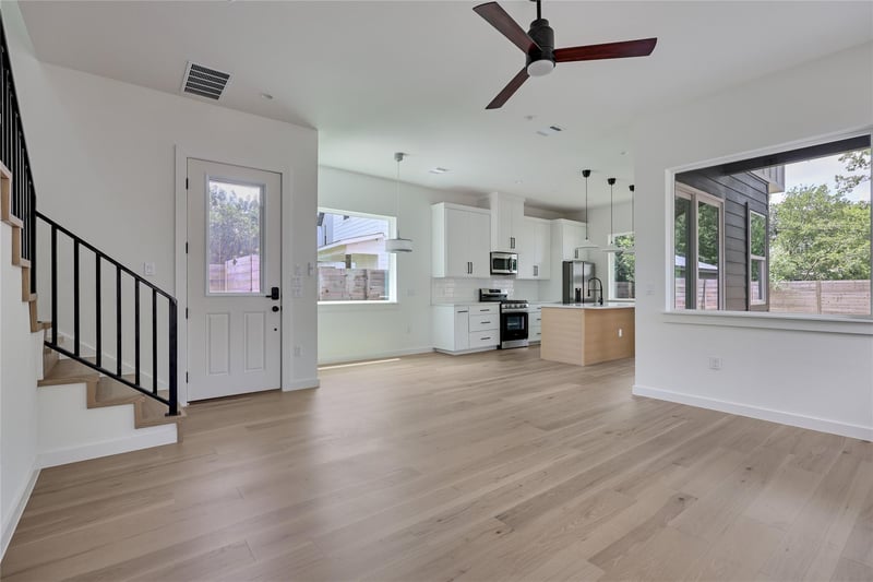 6809 Porter ST #2, Austin, TX 78741